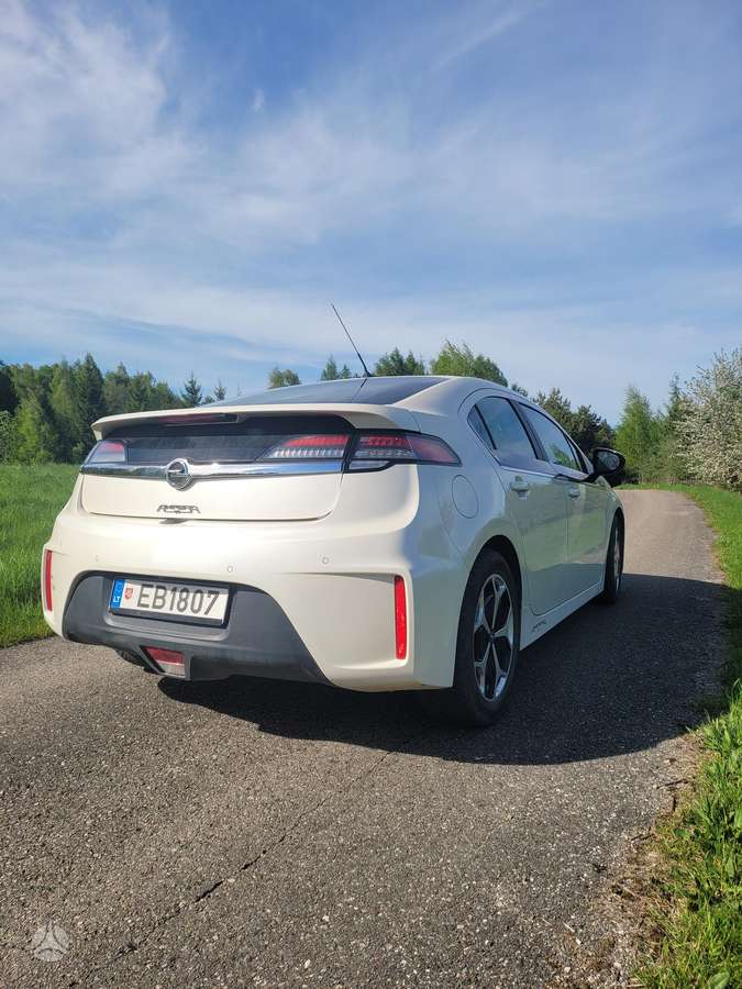 Opel Ampera, 1.4 l., hatchback