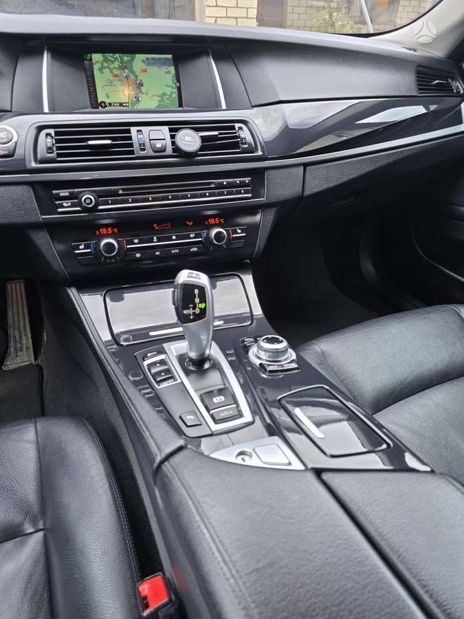 BMW 520, 2.0 l., Универсал