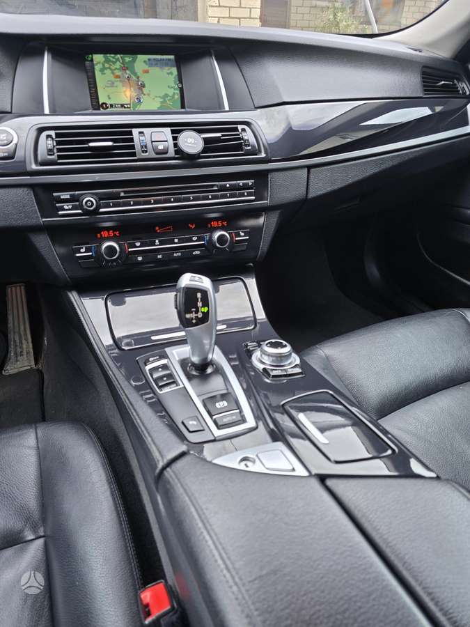 BMW 520, 2.0 l., universalas