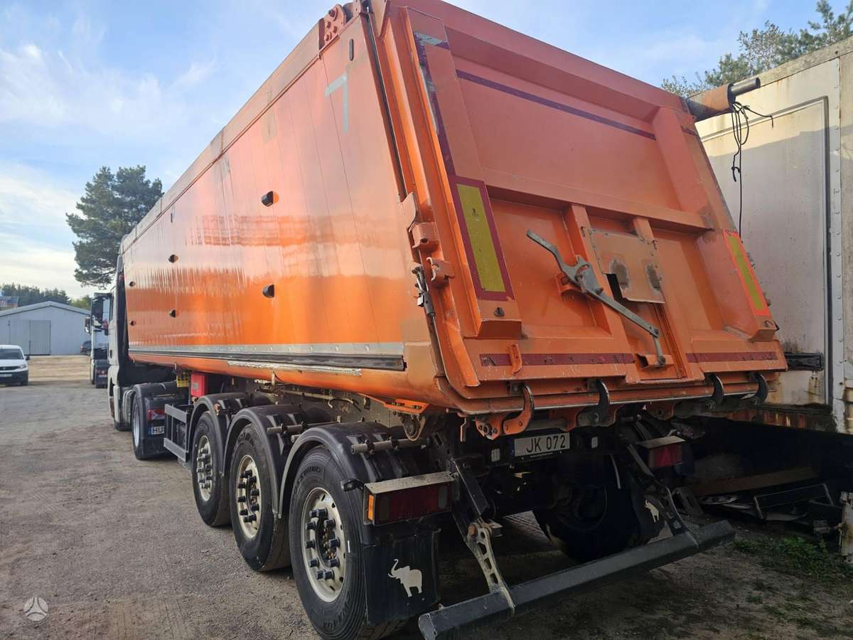 MAN TGX 18440, double sleeper