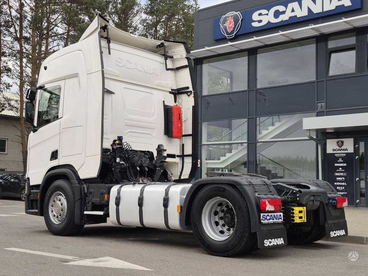 Scania R460A4x2NA, double sleeper