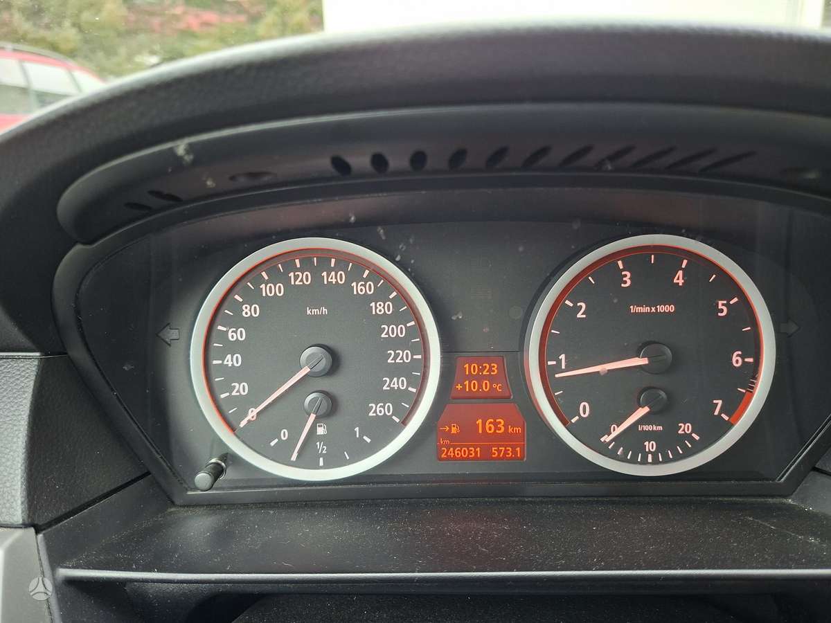 BMW 523, 2.5 l., Универсал