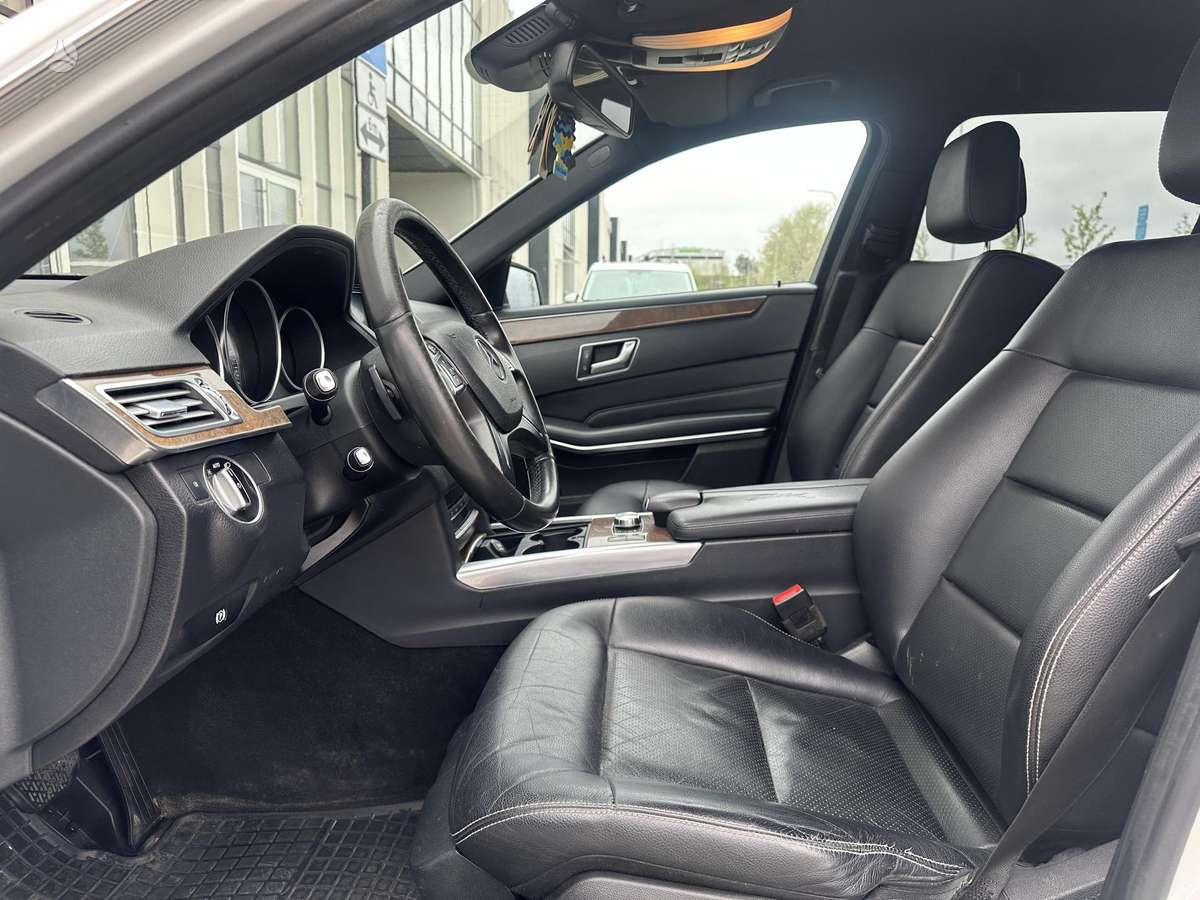 Mercedes-Benz E200, 2.1 l., Универсал
