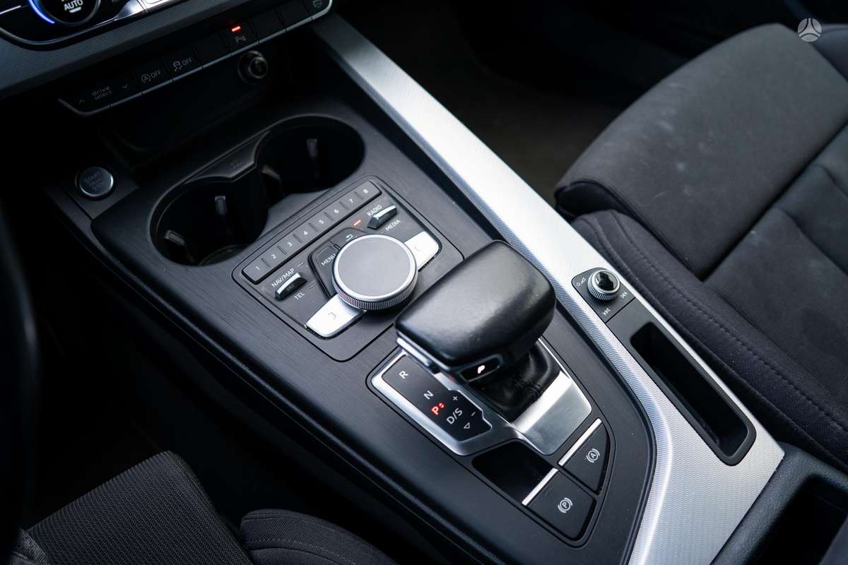 Audi A4, 1.4 l., Универсал