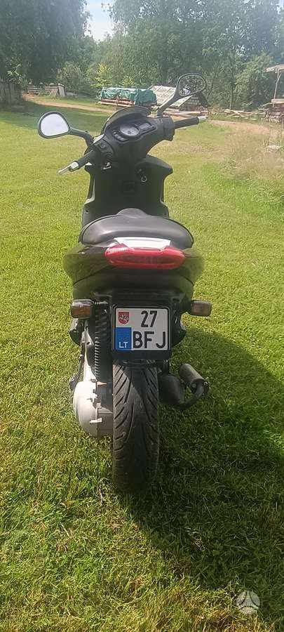 Piaggio NRG 50cc, scooters / mopeds