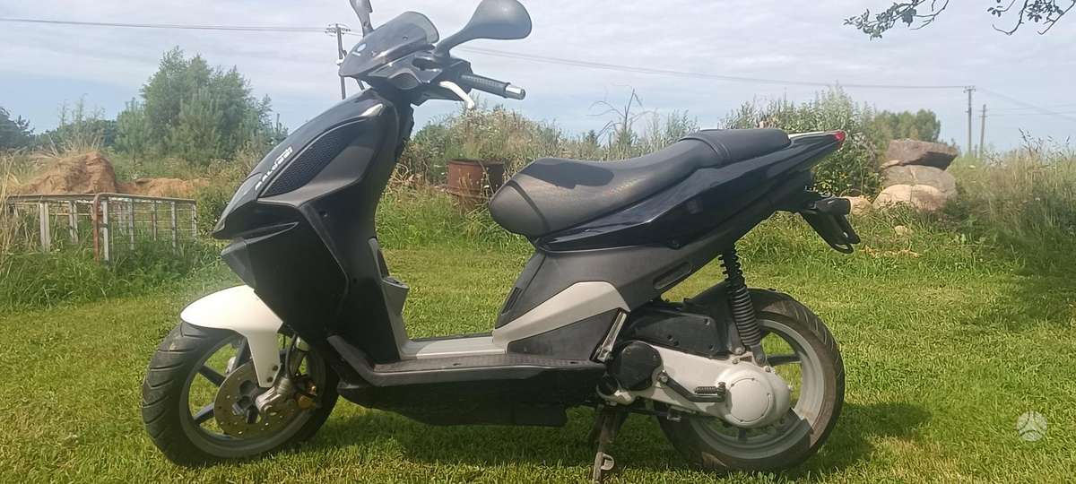 Piaggio NRG 50cc, мотороллеры / мопеды