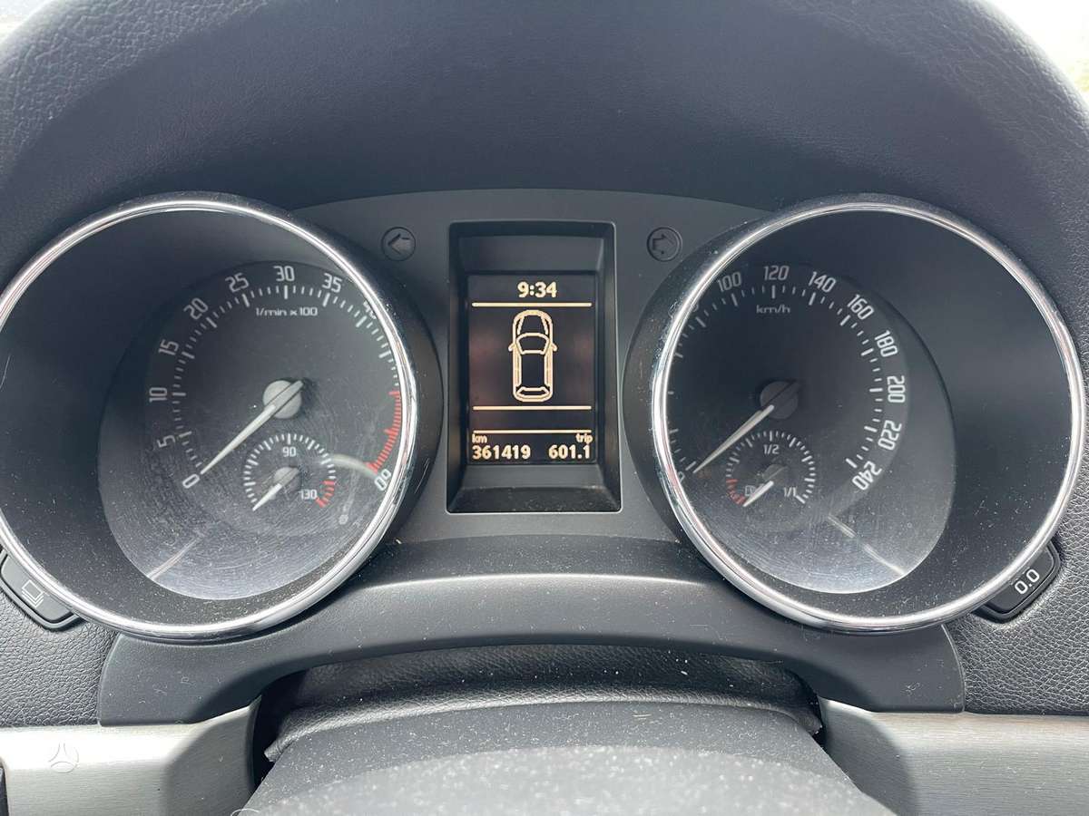 Skoda Yeti, 2.0 l., Внедорожник / Кроссовер