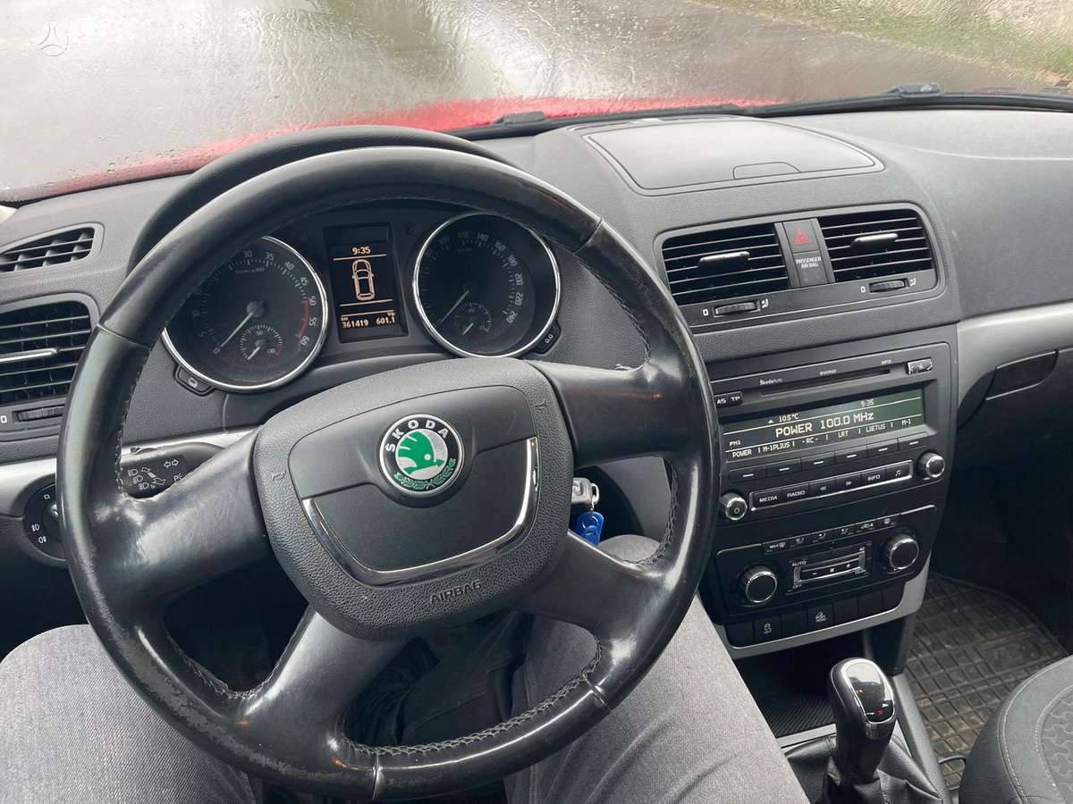 Skoda Yeti, 2.0 l., Внедорожник / Кроссовер