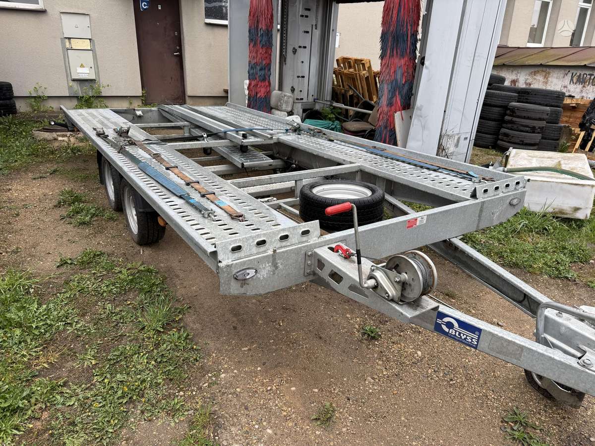 Blyss, auto transporter