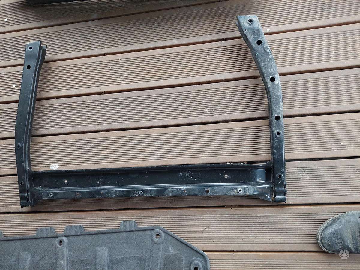 Volvo XC40 body parts