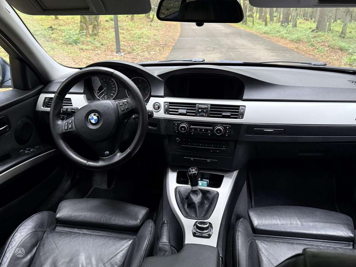 BMW 320, 2.0 l., Универсал