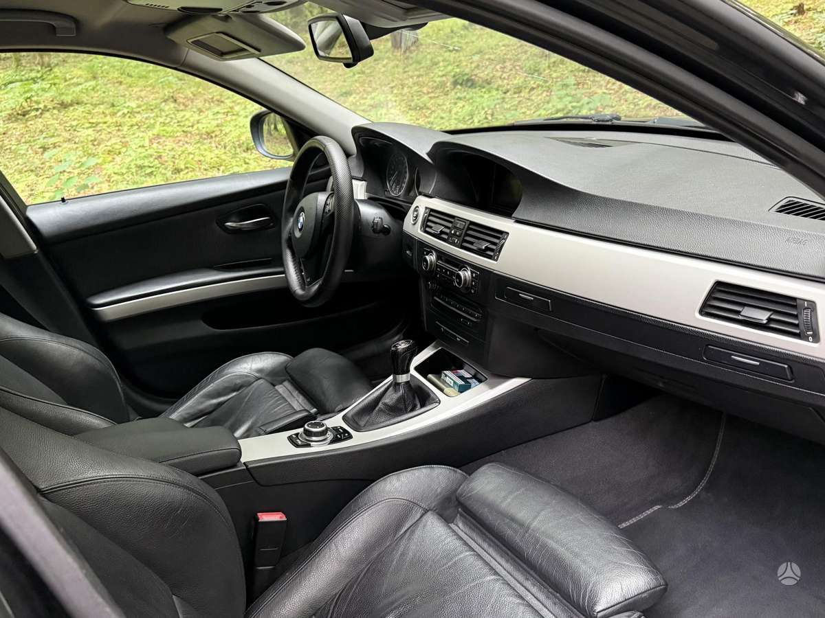 BMW 320, 2.0 l., Универсал
