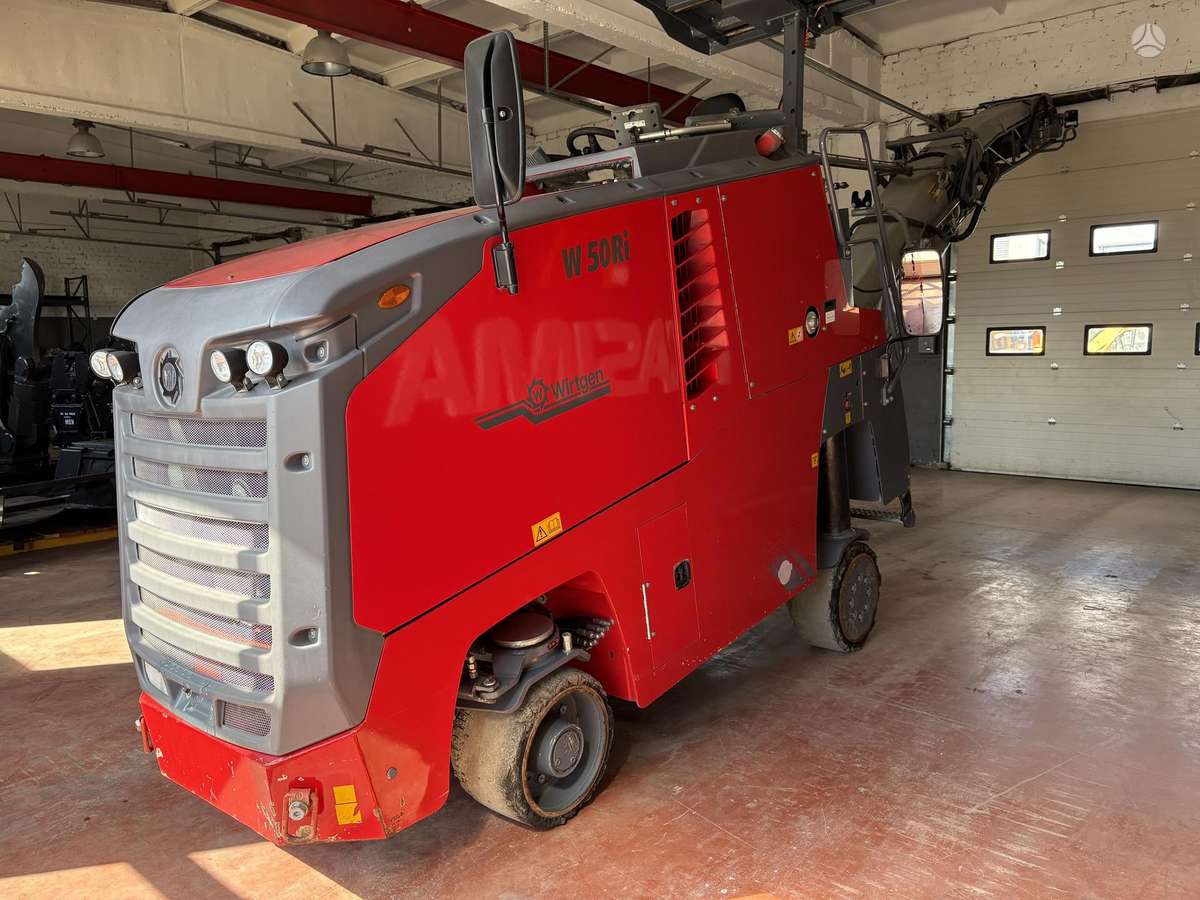 Wirtgen W50Ri, paving machinery