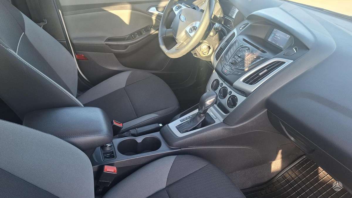 Ford Focus, 2.0 l., Хэтчбек