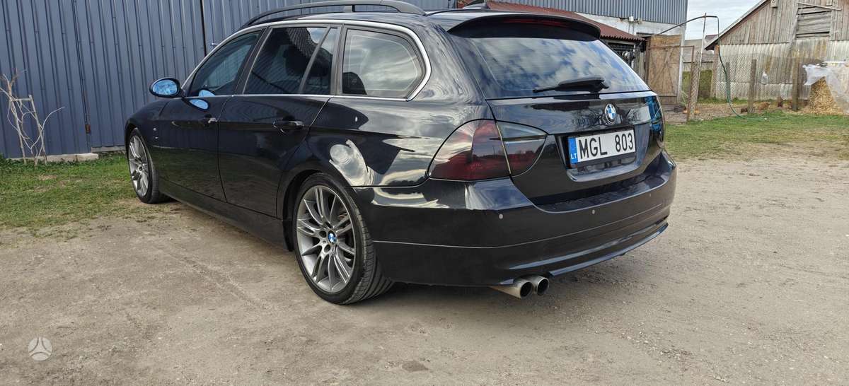 BMW 330, 3.0 l., Универсал