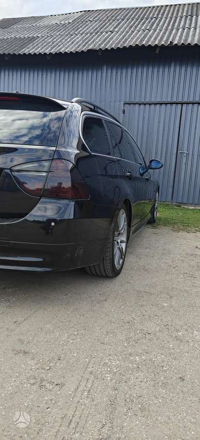 BMW 330, 3.0 l., wagon