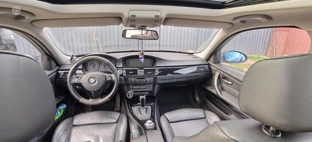 BMW 330, 3.0 l., Универсал