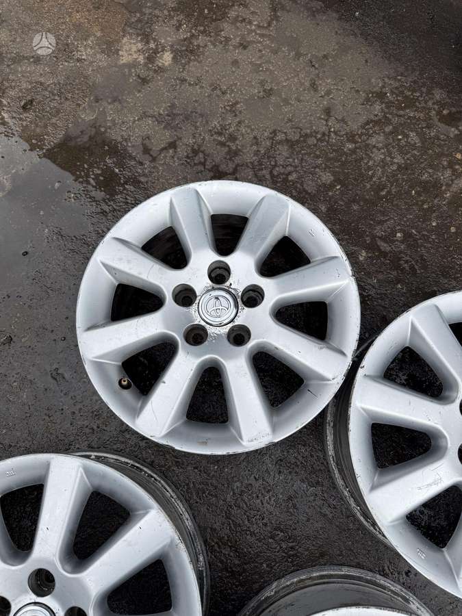 Toyota, vieglmetāla, R16
