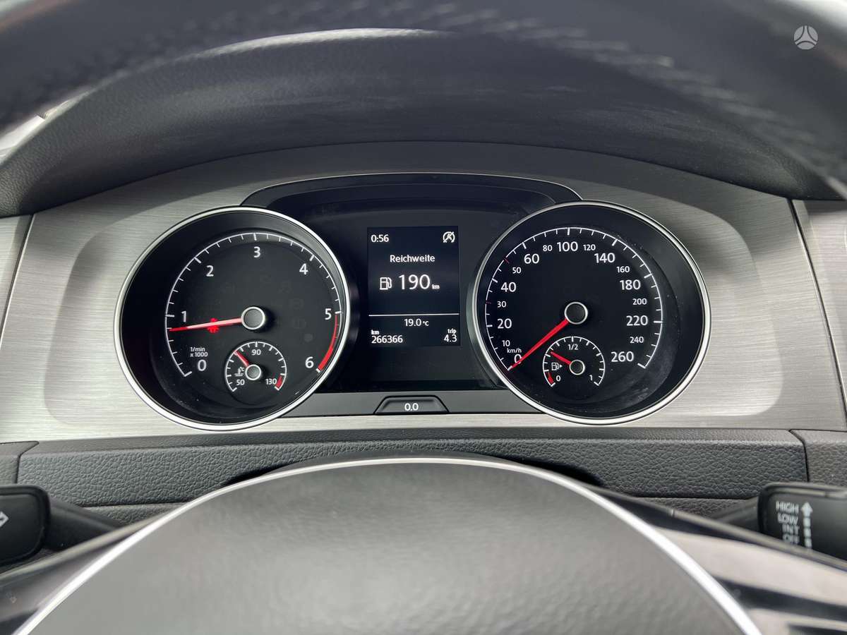 Volkswagen Golf, 1.6 l., Универсал