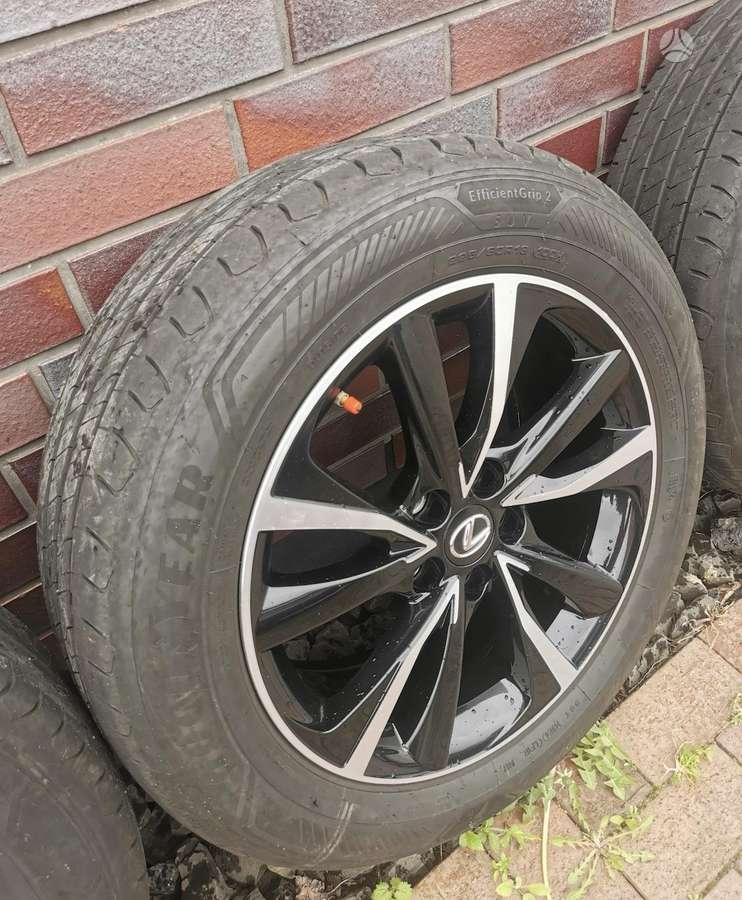 Lexus NX 300h, light alloy, R18