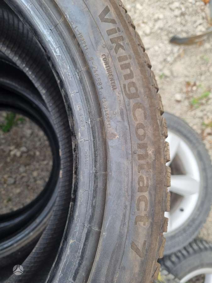 Continental Vikingcontact 7, winter 225/50 R18