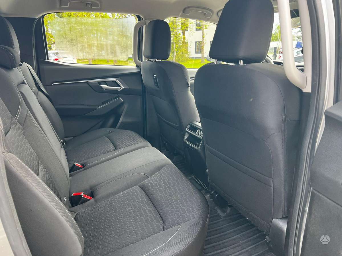 Isuzu D-Max, 1.9 l., Пикап