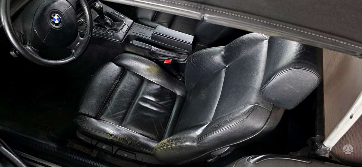 BMW 318, 1.8 l., convertible