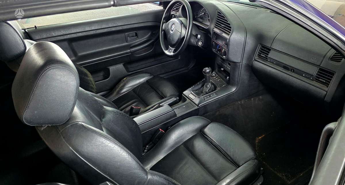BMW 318, 1.8 l., convertible