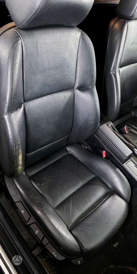 BMW 318, 1.8 l., convertible