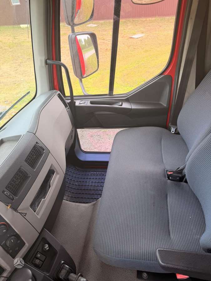 Volvo FL, auto vedēji