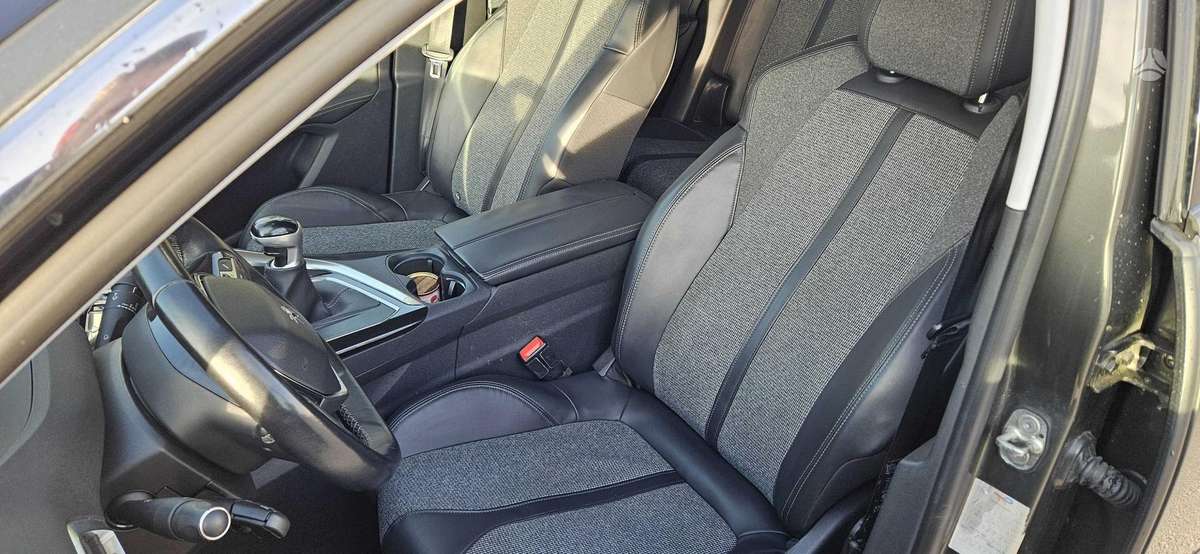 Peugeot 3008 - 10
