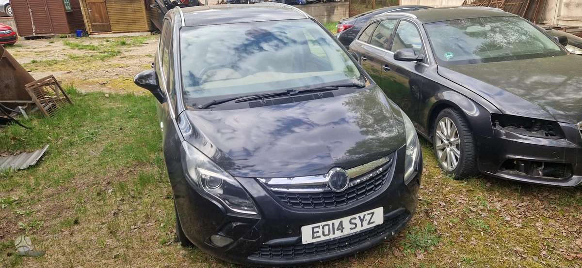 Opel Zafira Dalimis