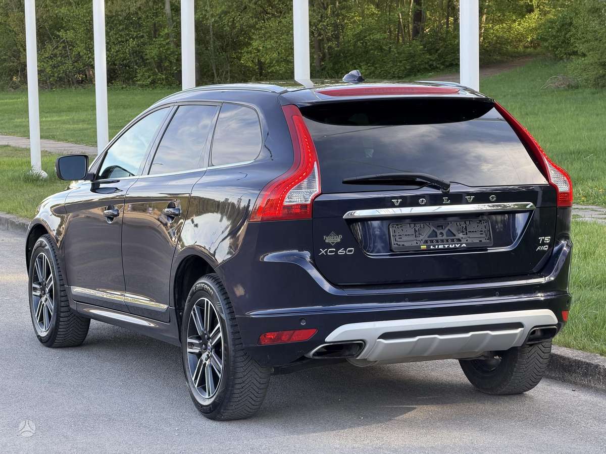 Volvo XC60, 2.0 l., Внедорожник / Кроссовер