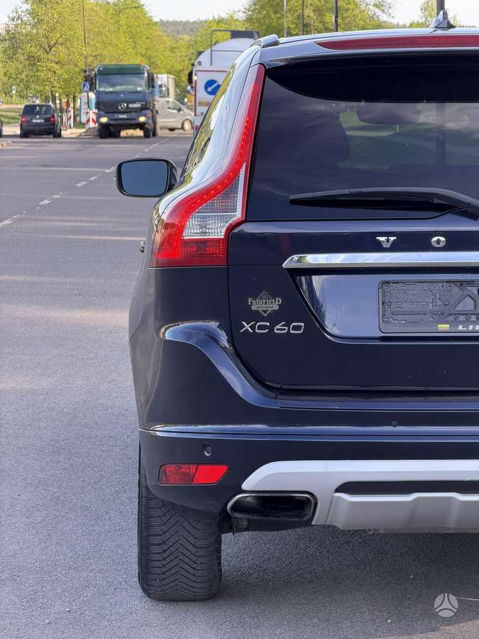 Volvo XC60, 2.0 l., Внедорожник / Кроссовер