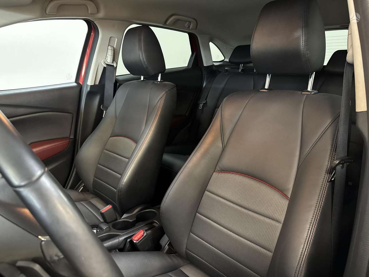 Mazda CX-3, 2.0 l., Внедорожник / Кроссовер