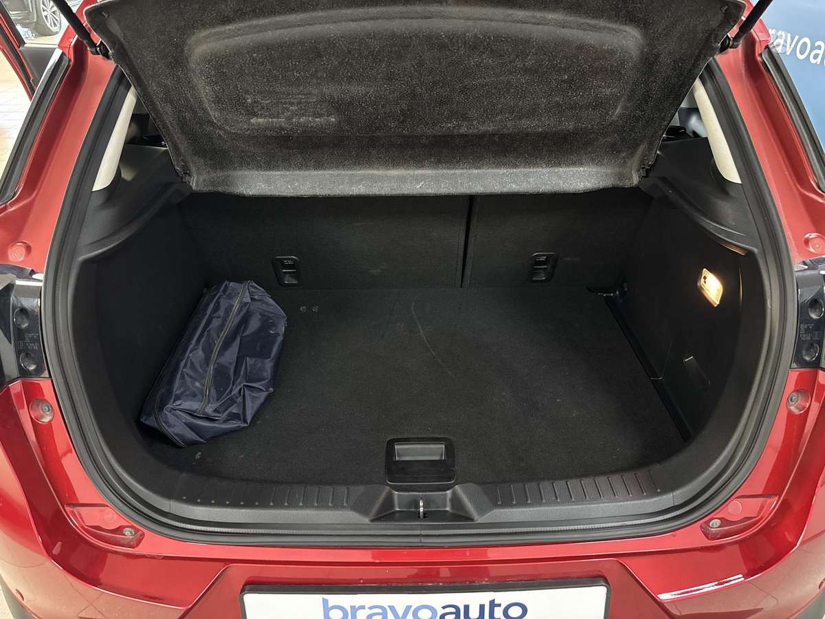 Mazda CX-3, 2.0 l., Внедорожник / Кроссовер
