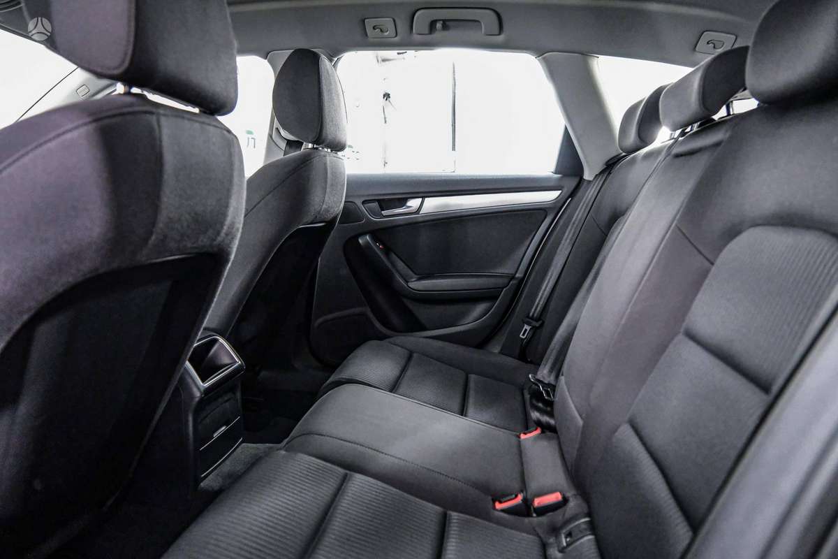 Audi A4, 2.0 l., universalas