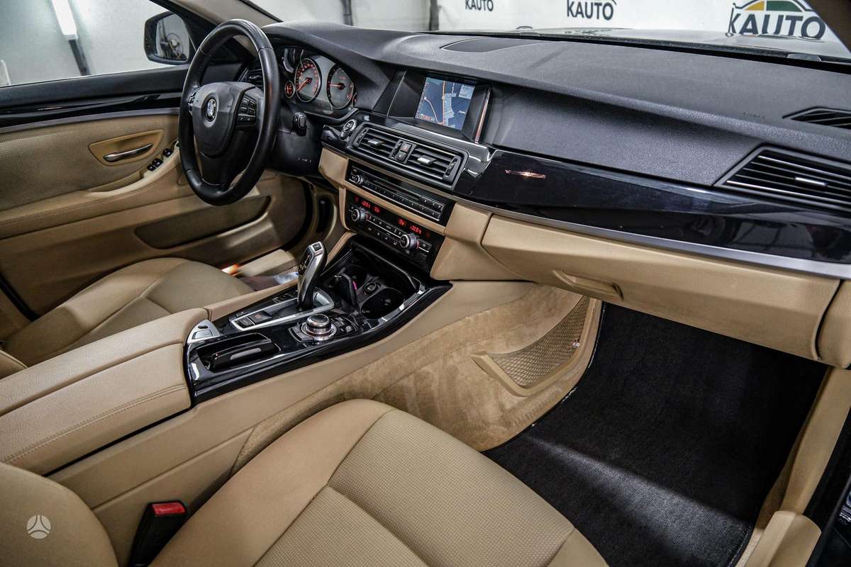 BMW 520, 2.0 l., universalas