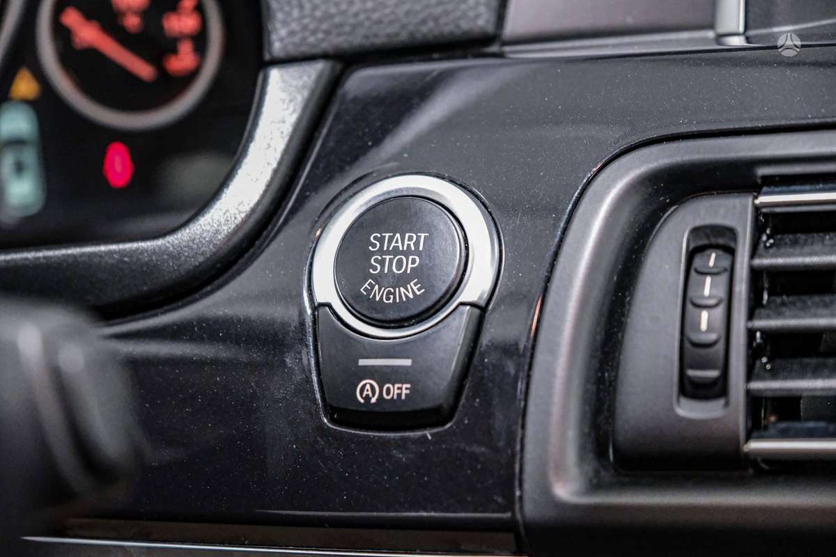 BMW 520, 2.0 l., universalas
