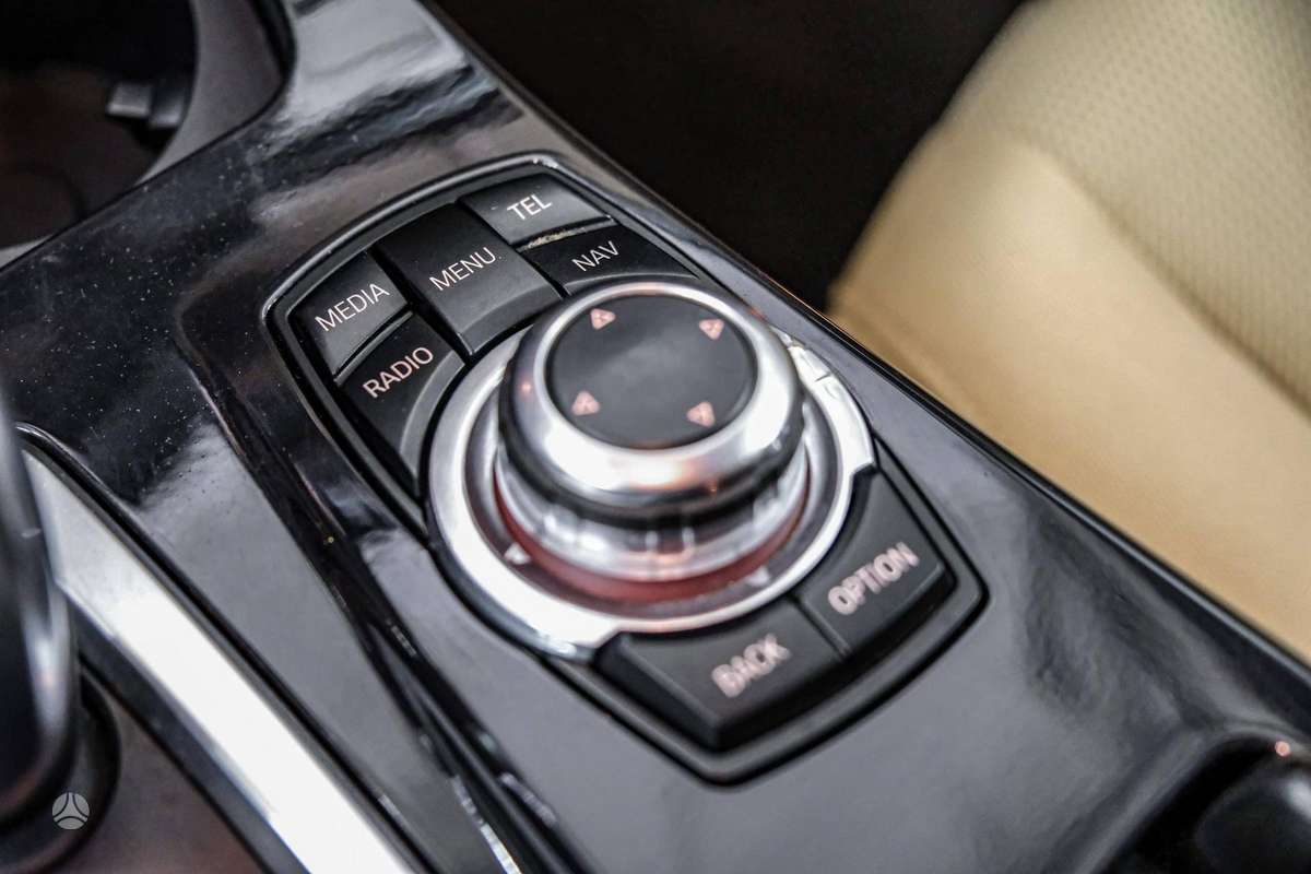BMW 520, 2.0 l., universalas