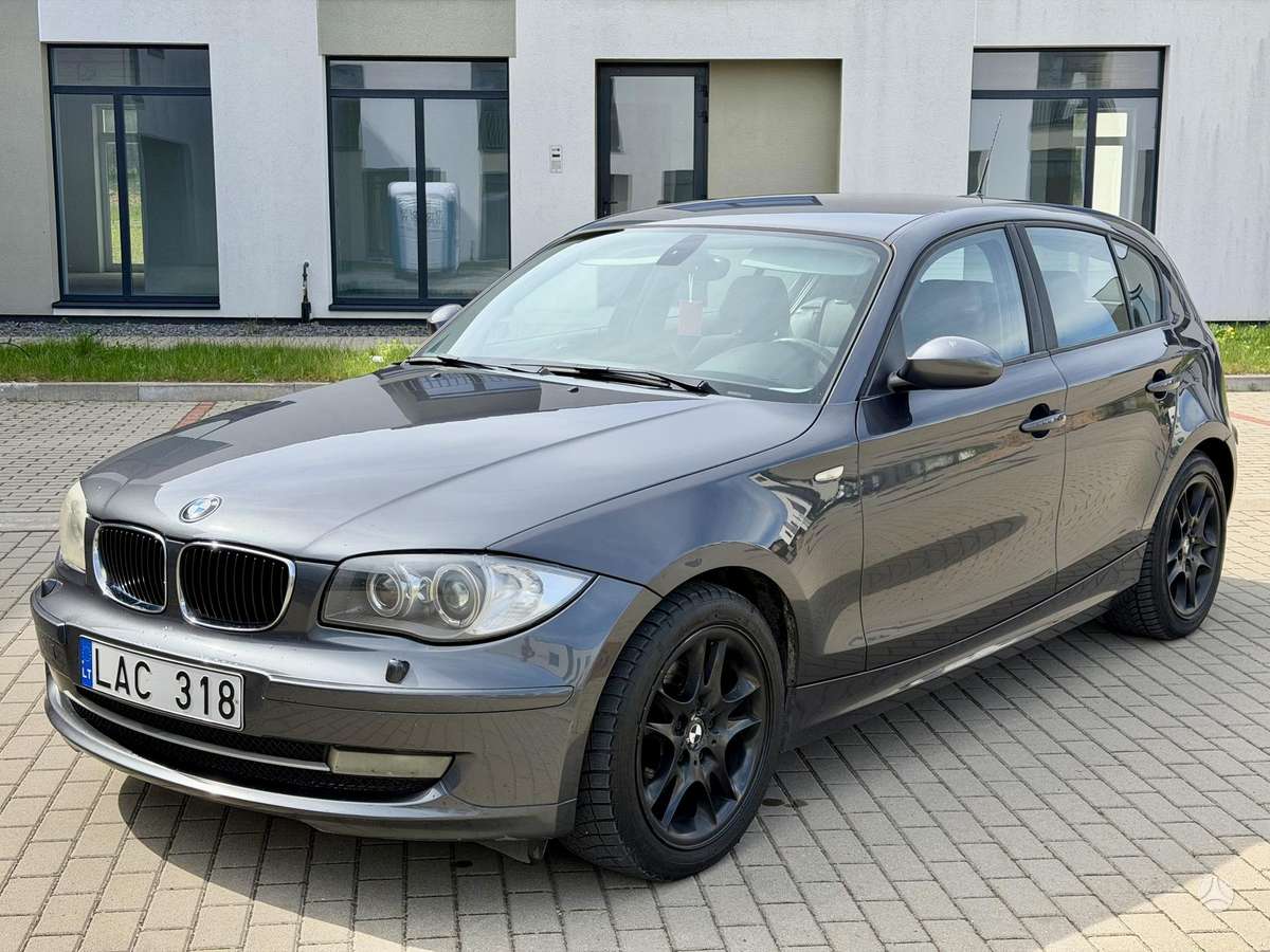 BMW 120, 2.0 l., hatchback