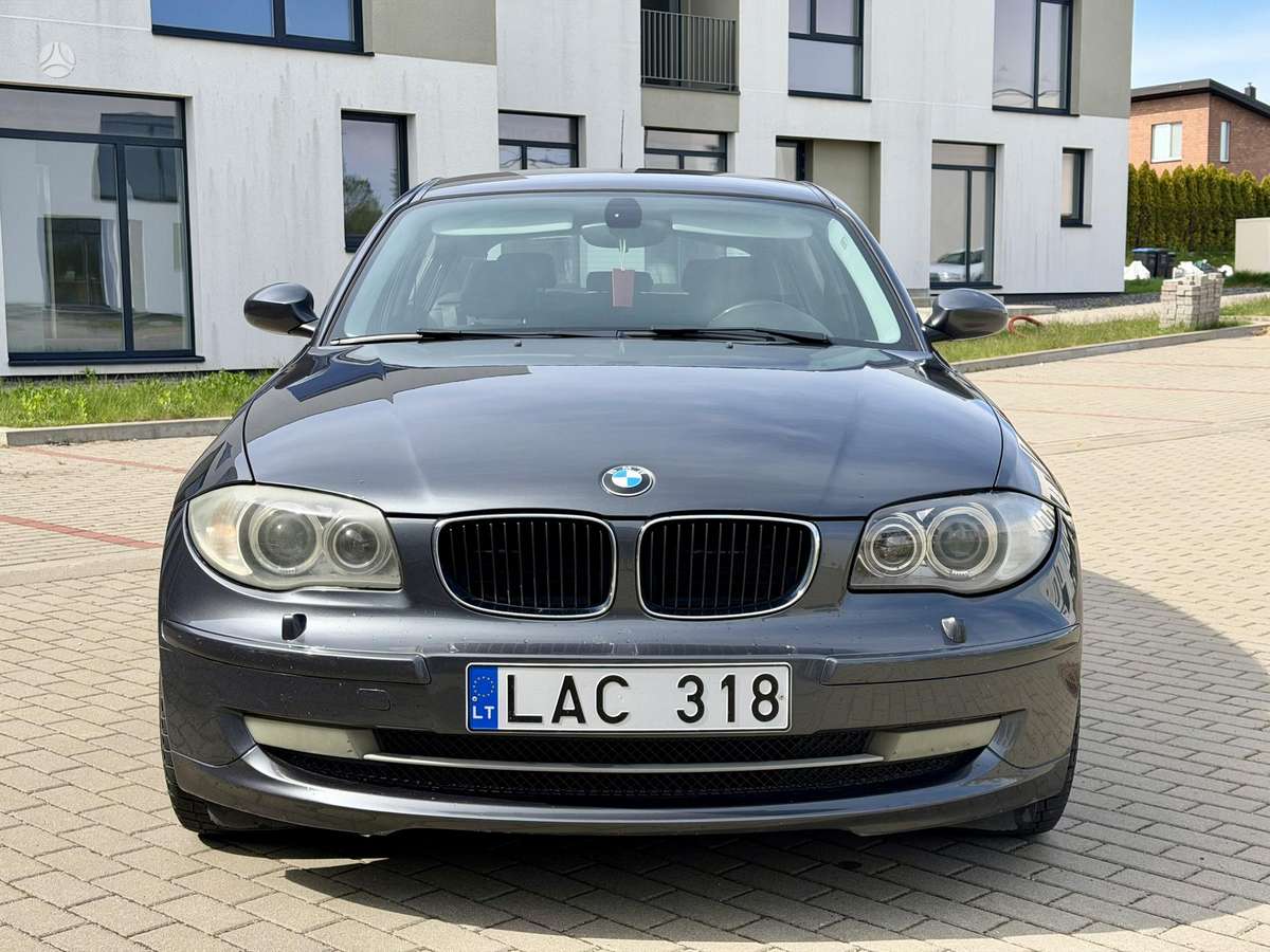 BMW 120, 2.0 l., hatchback