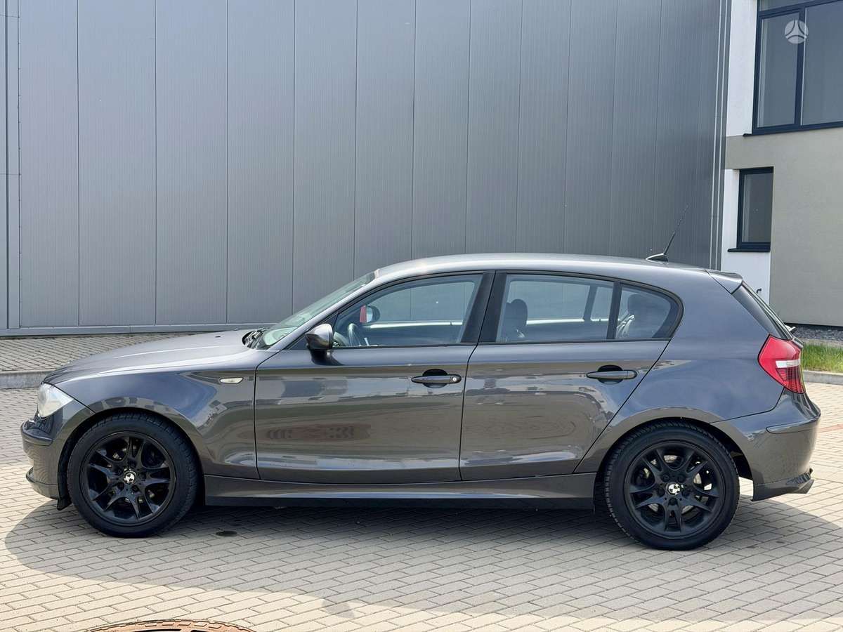 BMW 120, 2.0 l., Хэтчбек