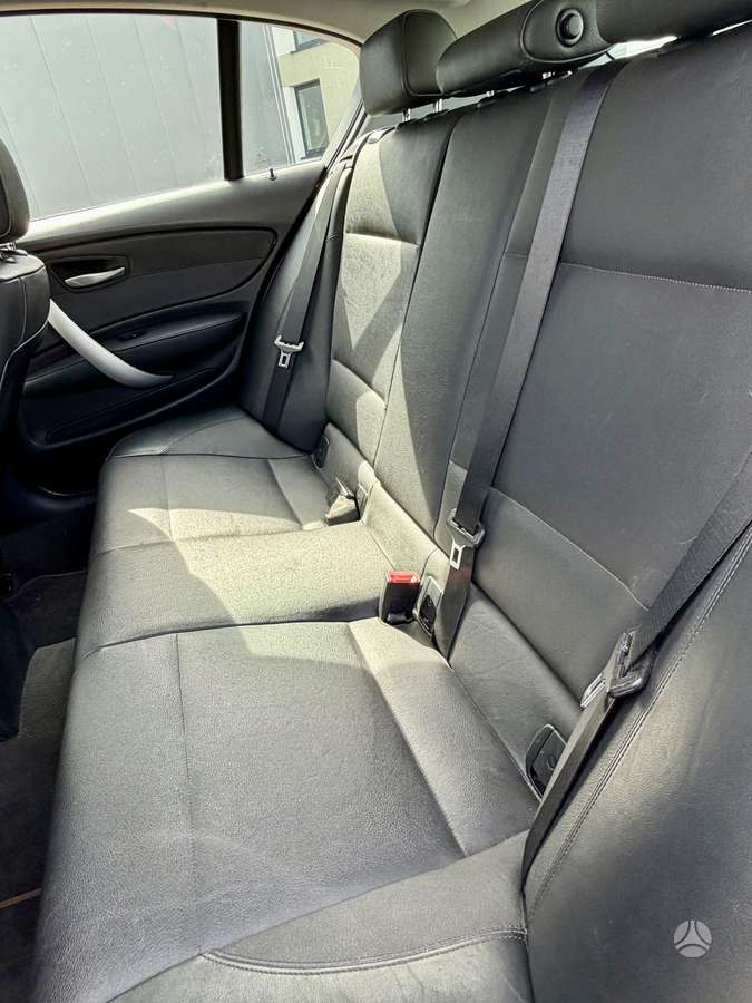 BMW 120, 2.0 l., Хэтчбек