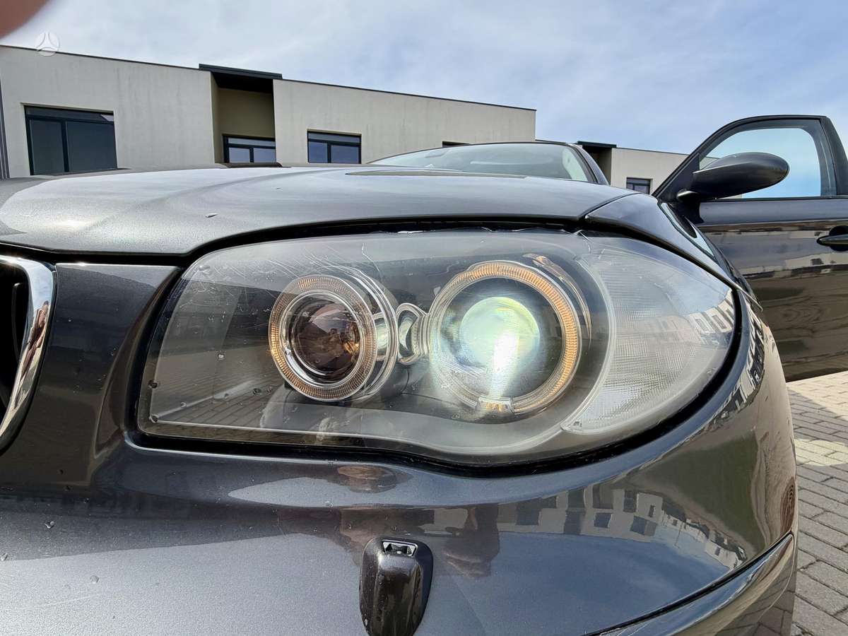 BMW 120, 2.0 l., hatchback