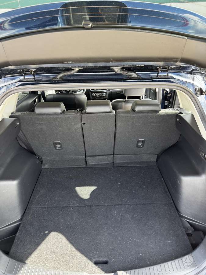 Mazda CX-5, 2.2 l., off-road / crossover