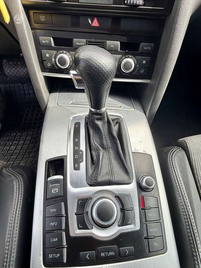 Audi A6, 2.0 l., universalas