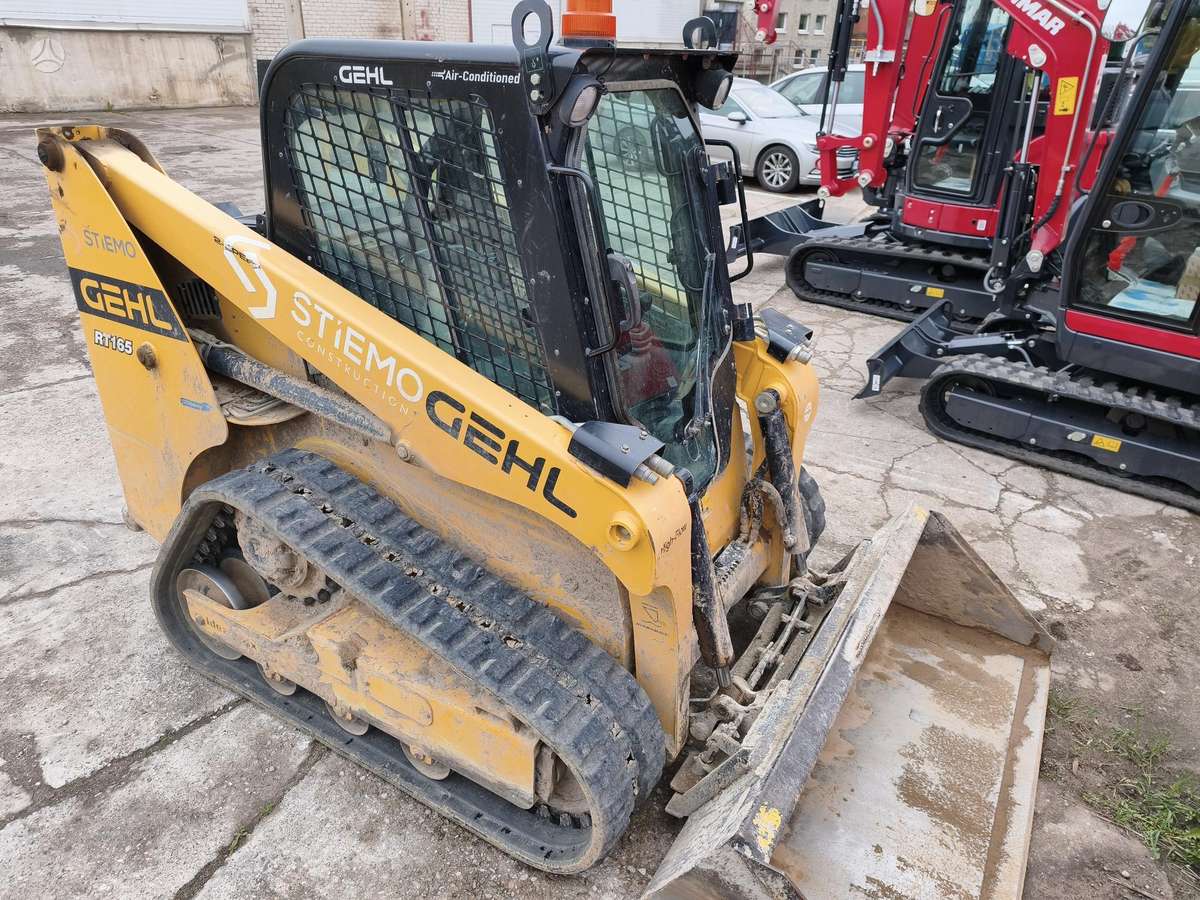 GEHL RT165, mini loaders