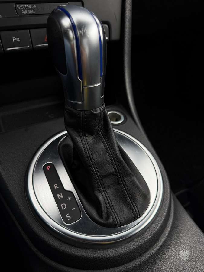 Volkswagen Beetle, 2.0 l., hatchback