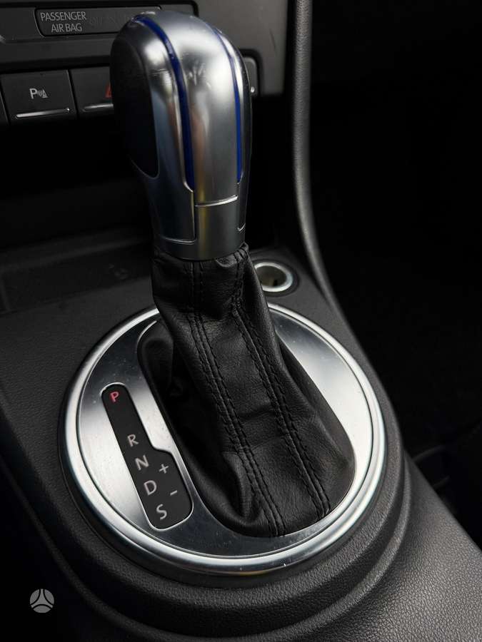 Volkswagen Beetle, 2.0 l., Хэтчбек